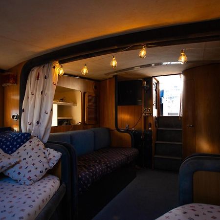 Hotel Magno II Boat San Adrián de Besós Zewnętrze zdjęcie
