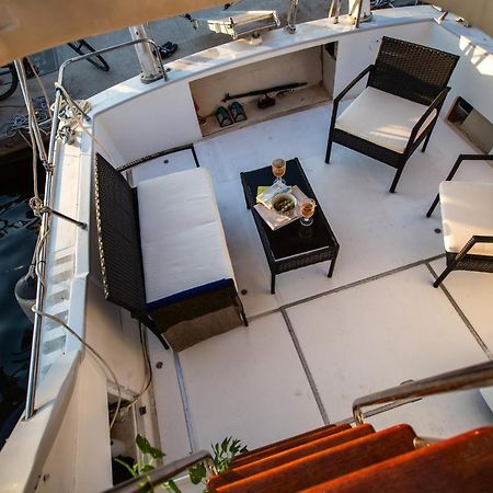 Hotel Magno II Boat San Adrián de Besós Zewnętrze zdjęcie
