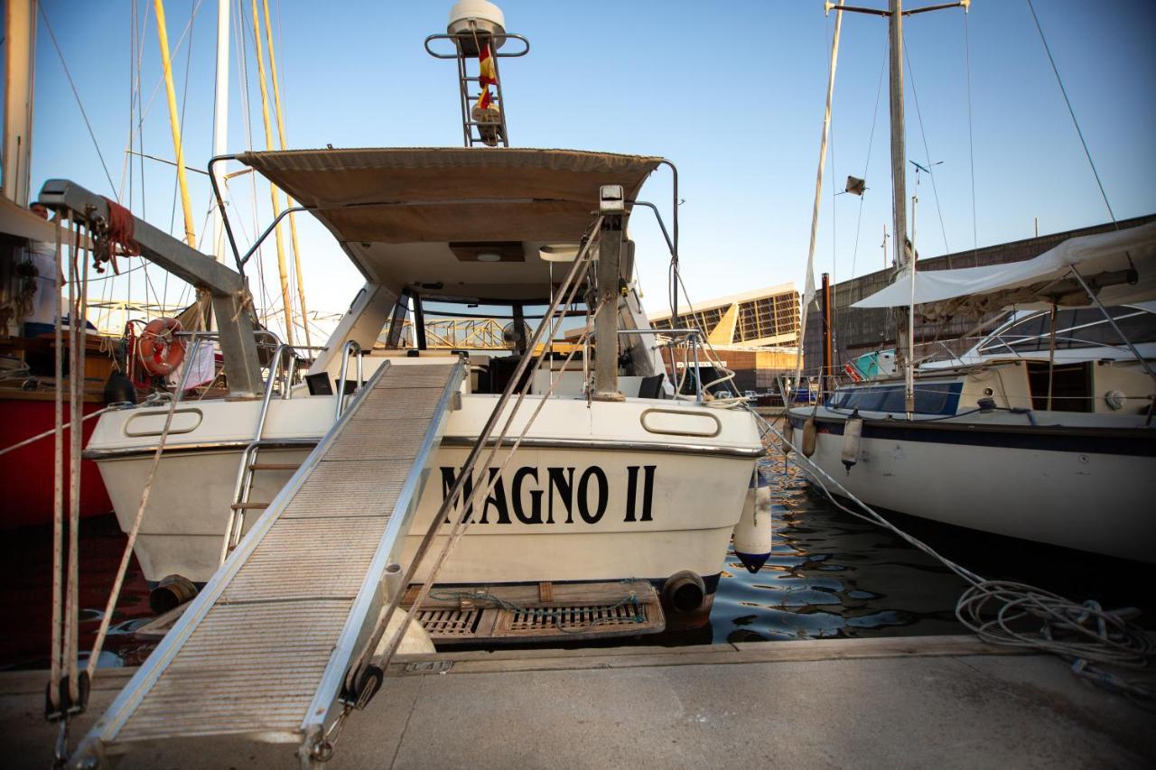 Hotel Magno II Boat San Adrián de Besós Zewnętrze zdjęcie