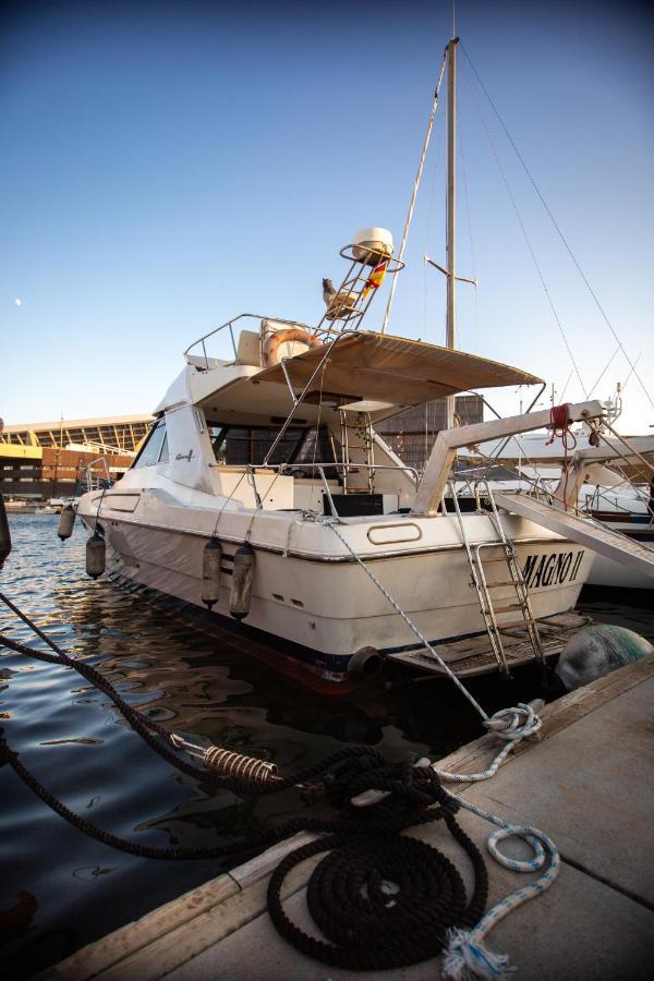 Hotel Magno II Boat San Adrián de Besós Zewnętrze zdjęcie
